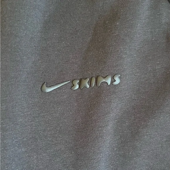 NWOT NIKE x SKIMS Track Jacket L - Picture 6 of 8